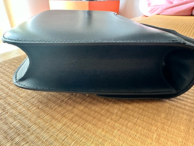 ❤️送Twilly❤️愛🐎人心中Hermes包款裏的太祖母—深藍金扣box 超值Hermès Constance (vintage)❤️-14