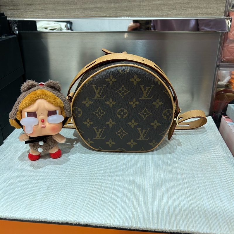 Lv Boite Chapeau Souple PM,M45578-2