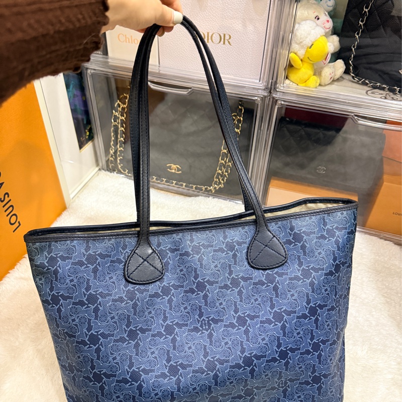 Celine 馬車老花滿版 小托特 上肩舒適 是好揹的🎁送內膽包 防刮防潑水材質 很耐用 自重蠻輕-0