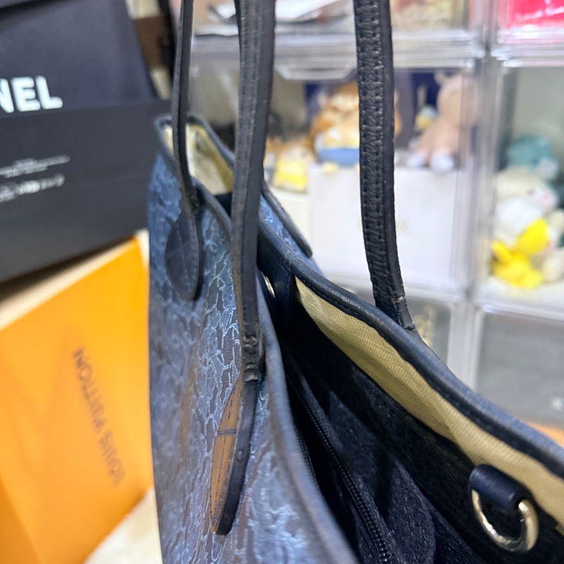 Celine 馬車老花滿版 小托特 上肩舒適 是好揹的🎁送內膽包 防刮防潑水材質 很耐用 自重蠻輕-49