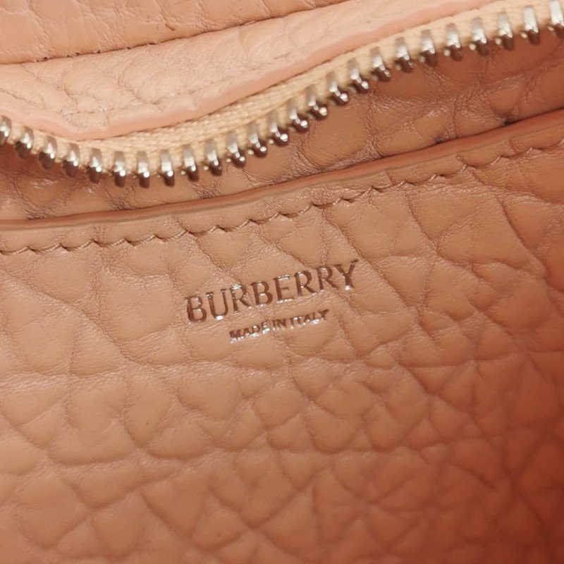 Burberry Chess牛皮純色拉鏈馬術騎士Logo壓紋單肩包-7