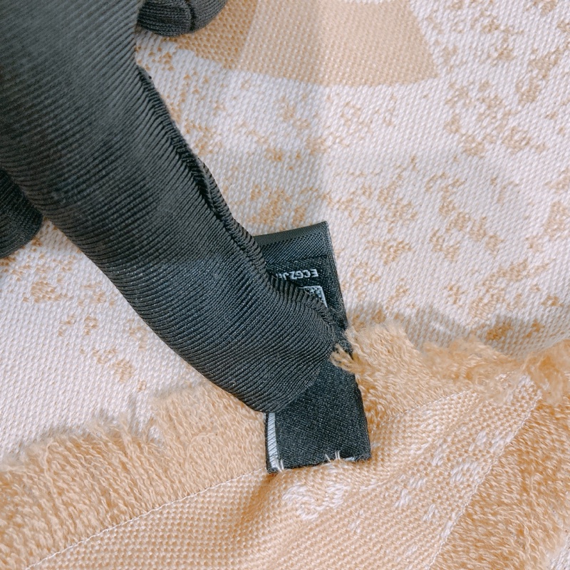 TW4634 CHANEL 香奈兒簡單CC字雙色圍巾160 X 140CM BIG ONE CC LOGO SCARF WOOL-10