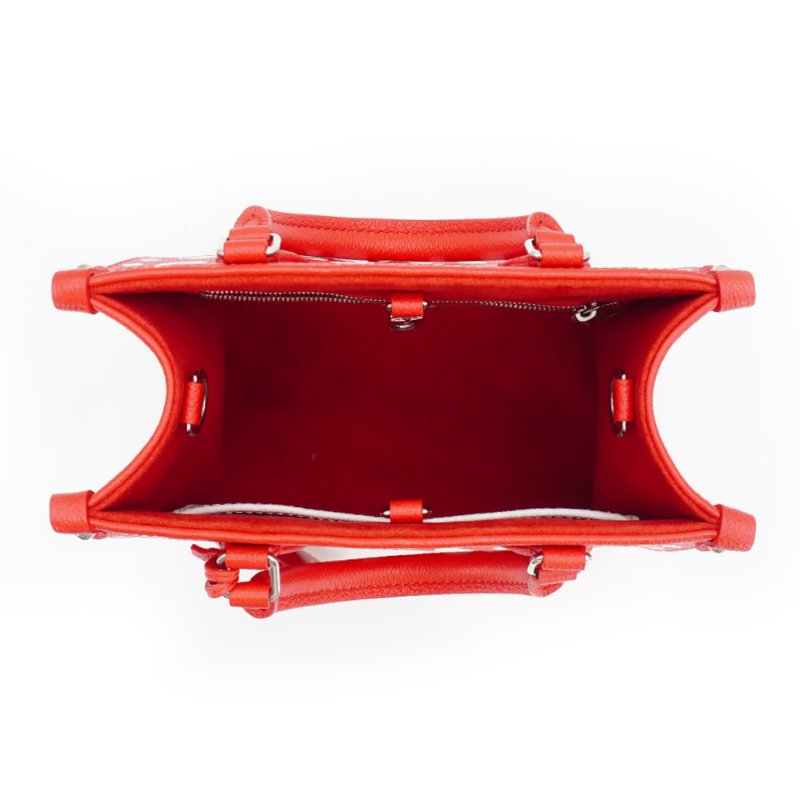 Louis Vuitton xYK 草間彌生 OnTheGo PM 圓點壓花牛皮二用包(M46412-紅)-4