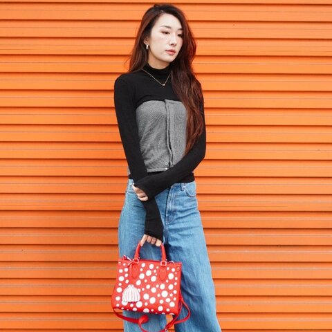 Louis Vuitton xYK 草間彌生 OnTheGo PM 圓點壓花牛皮二用包(M46412-紅)