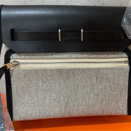 愛馬仕 Hermès mini herbag 20 熊貓黑銀 斜背包-7