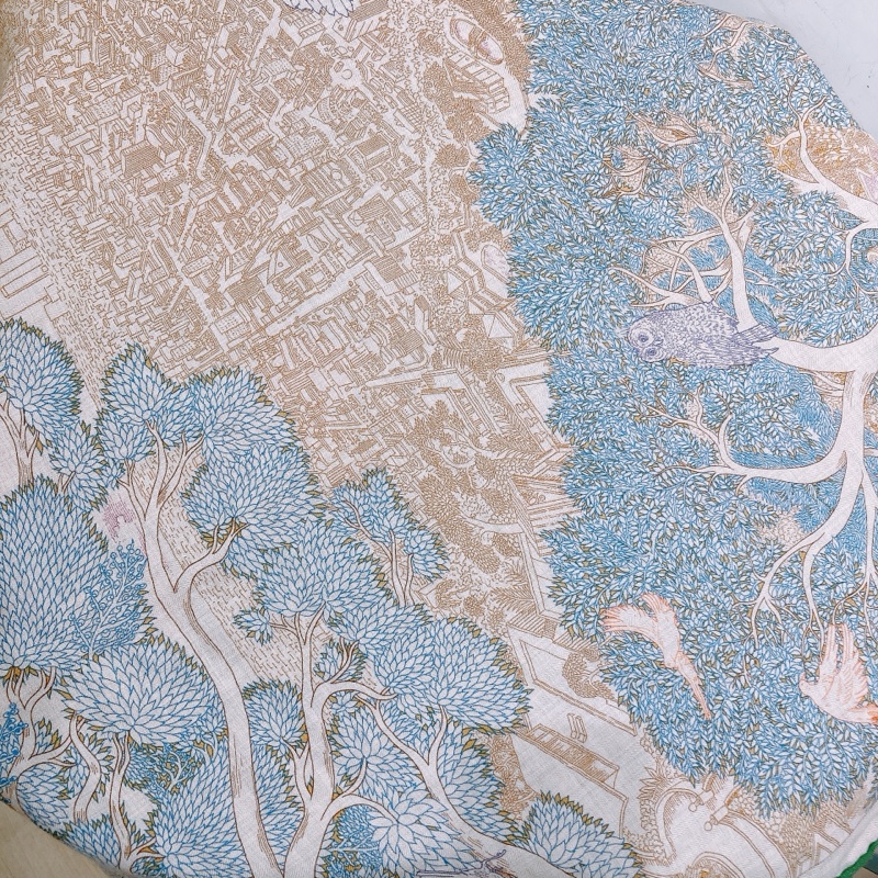 TW4636 HERMES 愛馬仕動物圖案加森林方形披肩SHAWL SCARF RETOUR A LA NATURE FLORAL CASHMERE SILK WOMAN AUTH 140CM-2