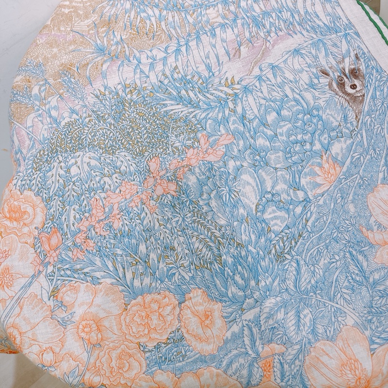 TW4636 HERMES 愛馬仕動物圖案加森林方形披肩SHAWL SCARF RETOUR A LA NATURE FLORAL CASHMERE SILK WOMAN AUTH 140CM-3