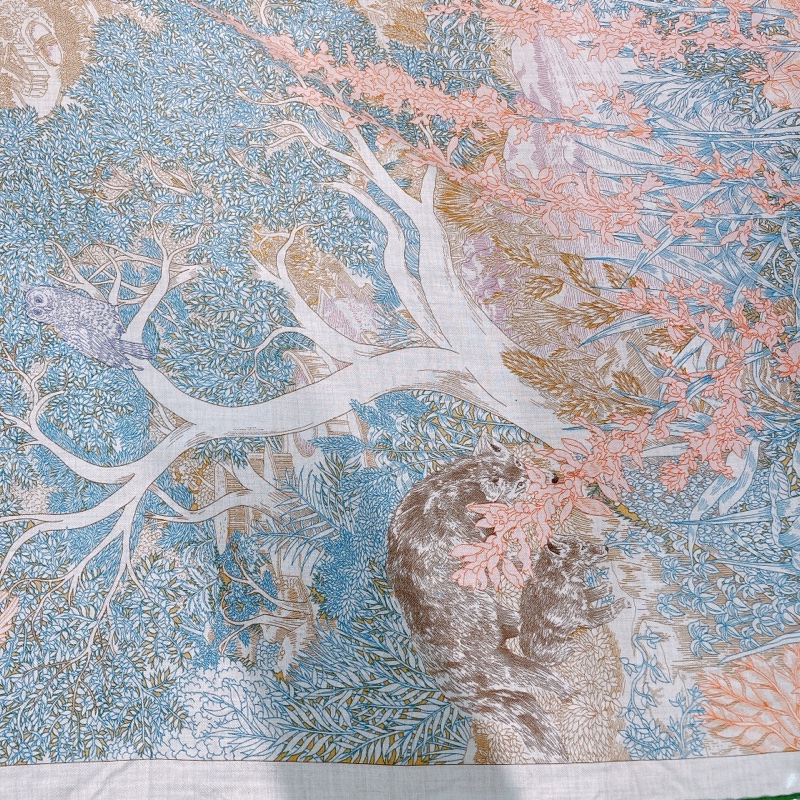 TW4636 HERMES 愛馬仕動物圖案加森林方形披肩SHAWL SCARF RETOUR A LA NATURE FLORAL CASHMERE SILK WOMAN AUTH 140CM-5
