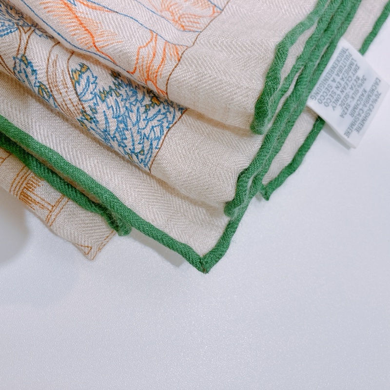 TW4636 HERMES 愛馬仕動物圖案加森林方形披肩SHAWL SCARF RETOUR A LA NATURE FLORAL CASHMERE SILK WOMAN AUTH 140CM-7
