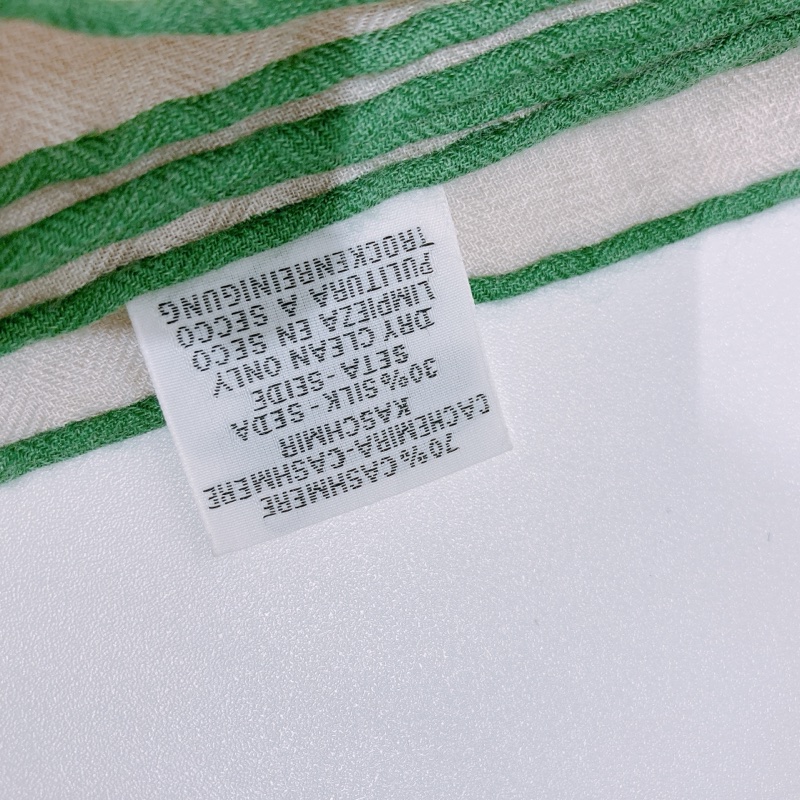 TW4636 HERMES 愛馬仕動物圖案加森林方形披肩SHAWL SCARF RETOUR A LA NATURE FLORAL CASHMERE SILK WOMAN AUTH 140CM-14