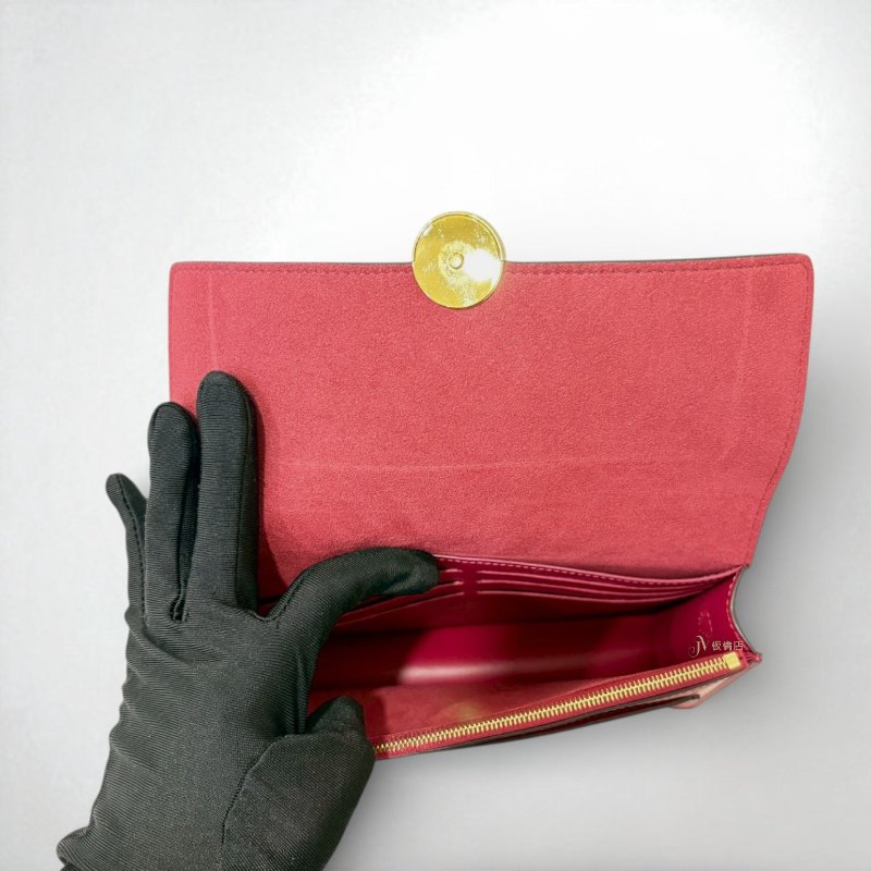 LV包包原花拼紫紅牛皮下蓋小花釦WOC鏈包M69578-5