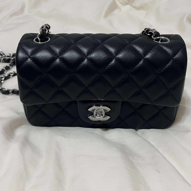 Chanel Cf20 黑銀 牛皮-1