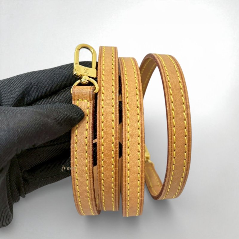 LV EVA 原花小金牌一字拉鍊金鍊包 M95567-6