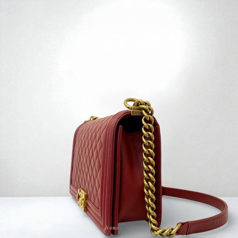 Chanel棗紅金釦羊皮菱格boy28/A92193-1