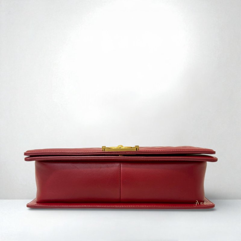 Chanel棗紅金釦羊皮菱格boy28/A92193-4