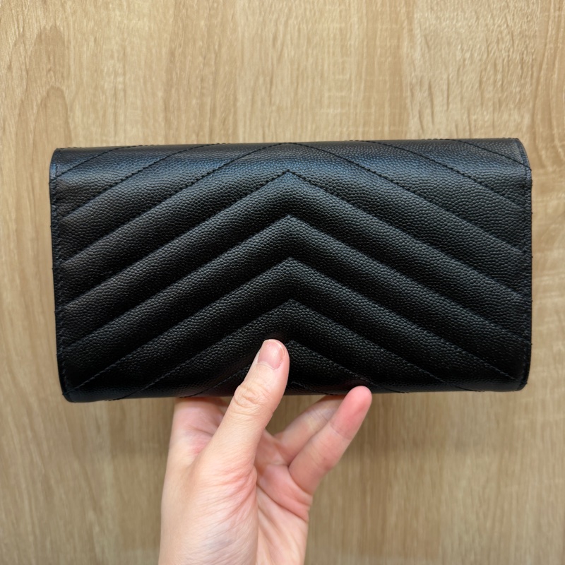 YSL 黑魚子醬牛皮金釦下蓋長夾-5