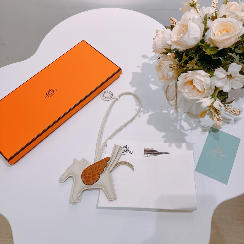 TW4637 HERMES 愛馬仕小號飛馬吊飾RODEO PEGASE PM CHARM SWFIT X ALLIGATOR-10