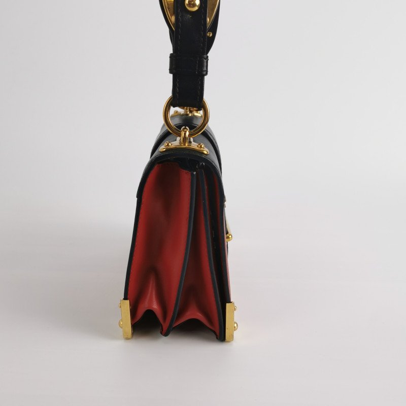 Prada Cahier牛皮撞色字母logo插扣斜挎包單肩包-3