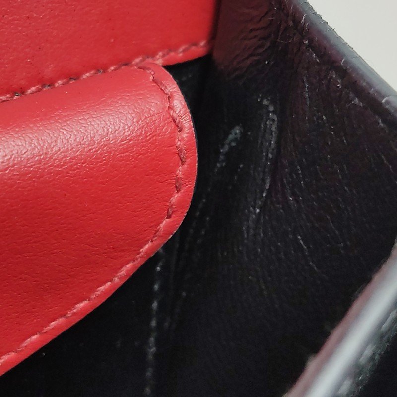 Prada Cahier牛皮撞色字母logo插扣斜挎包單肩包-8