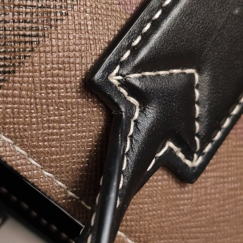 Burberry牛皮拼色格紋單肩包-13