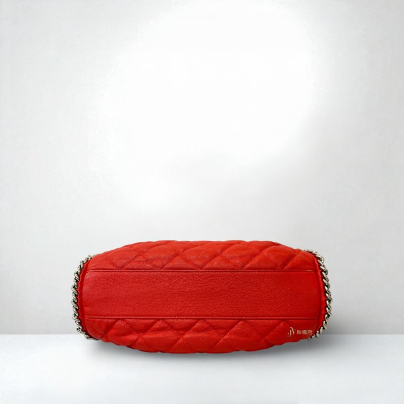 CHANEL紅色牛皮銀釦粗練肩背包-4