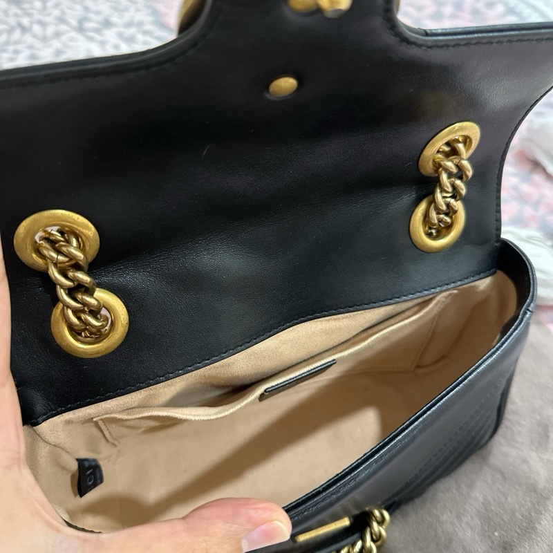 Gucci marmont 22-11