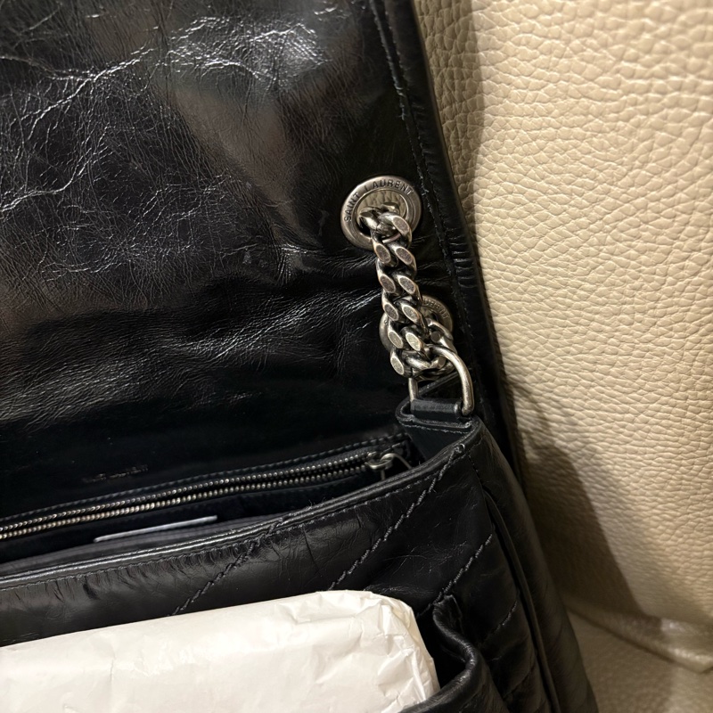 YSL niki 新款D扣 中號 斜背 側背包 黑銀-6