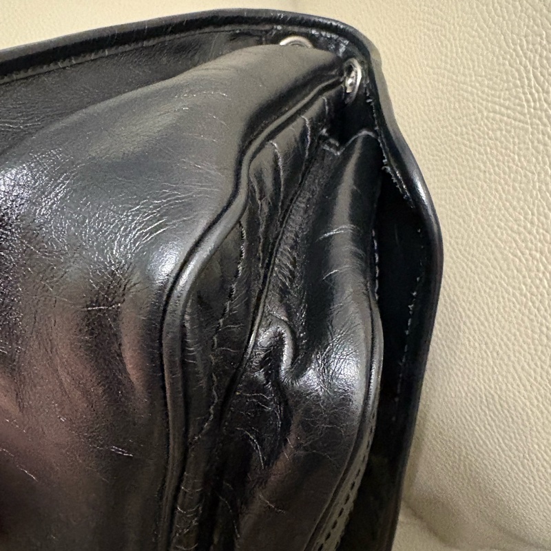 YSL niki 新款D扣 中號 斜背 側背包 黑銀-8