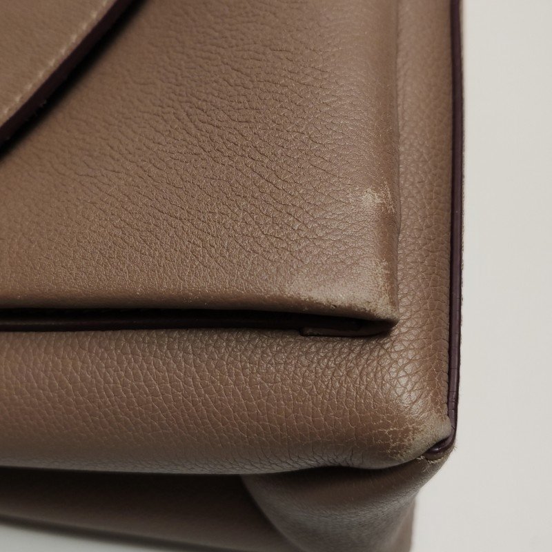 Louis Vuitton(LV)LockmeBB牛皮純色LV轉鎖斜挎包單肩包-16