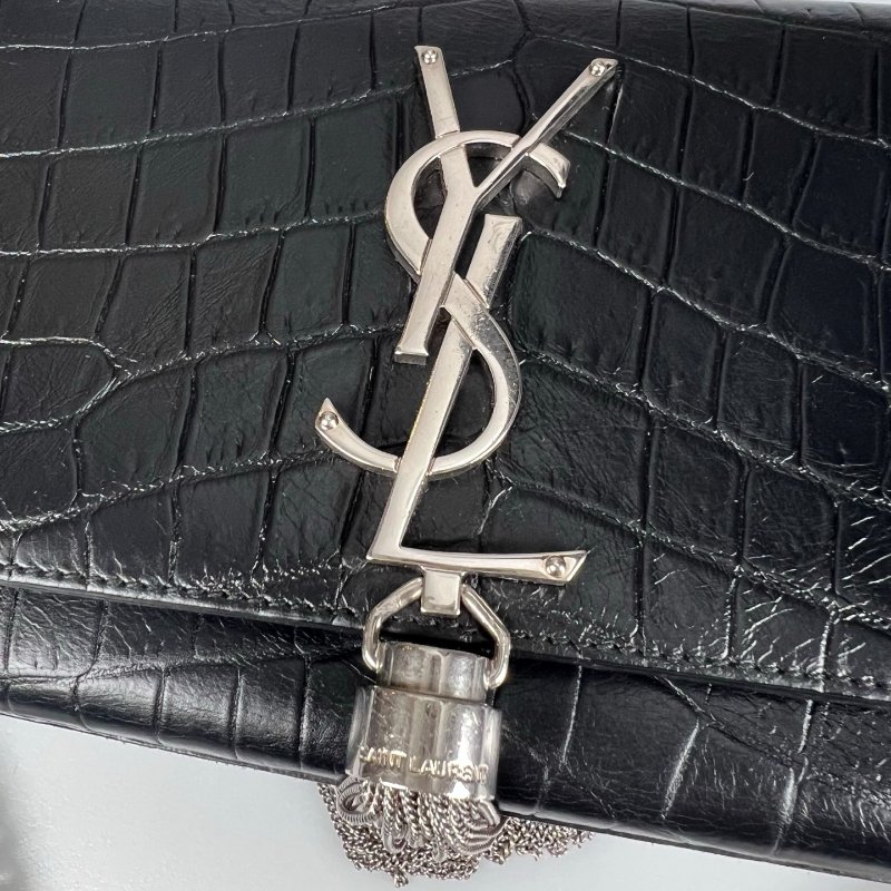 YSL 354120  黑鱷魚壓紋KATE銀鍊包-8