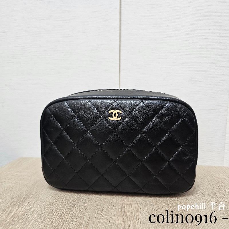 [化妝品的家❣️] Chanel黑金菱格霧金釦拉鏈化妝包-0