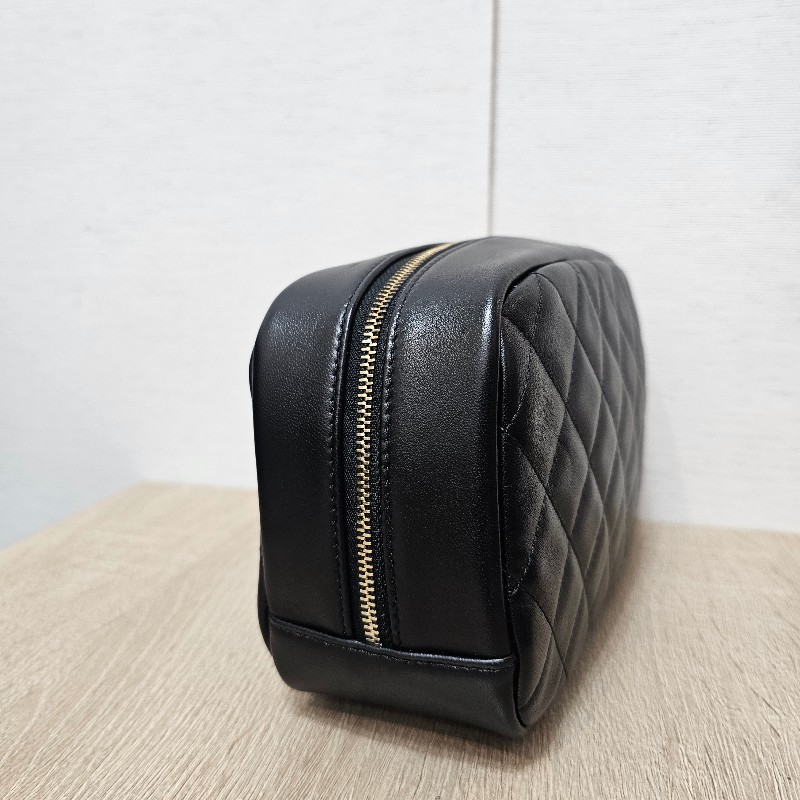 [化妝品的家❣️] Chanel黑金菱格霧金釦拉鏈化妝包-2