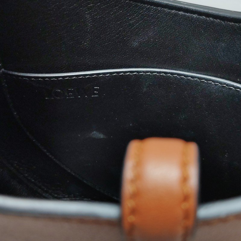 Loewe Joyce牛皮純色logo圓環斜挎包單肩包-9