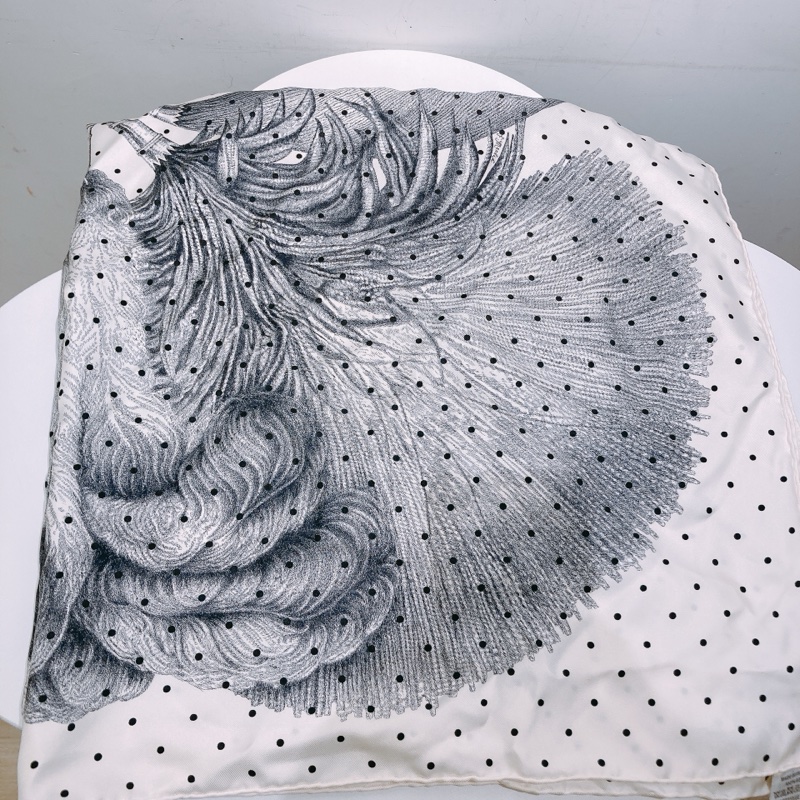 TW4641 HERMES 愛馬仕植物圖案方形小絲巾SCARF PLUMETS ET PANACHES-5