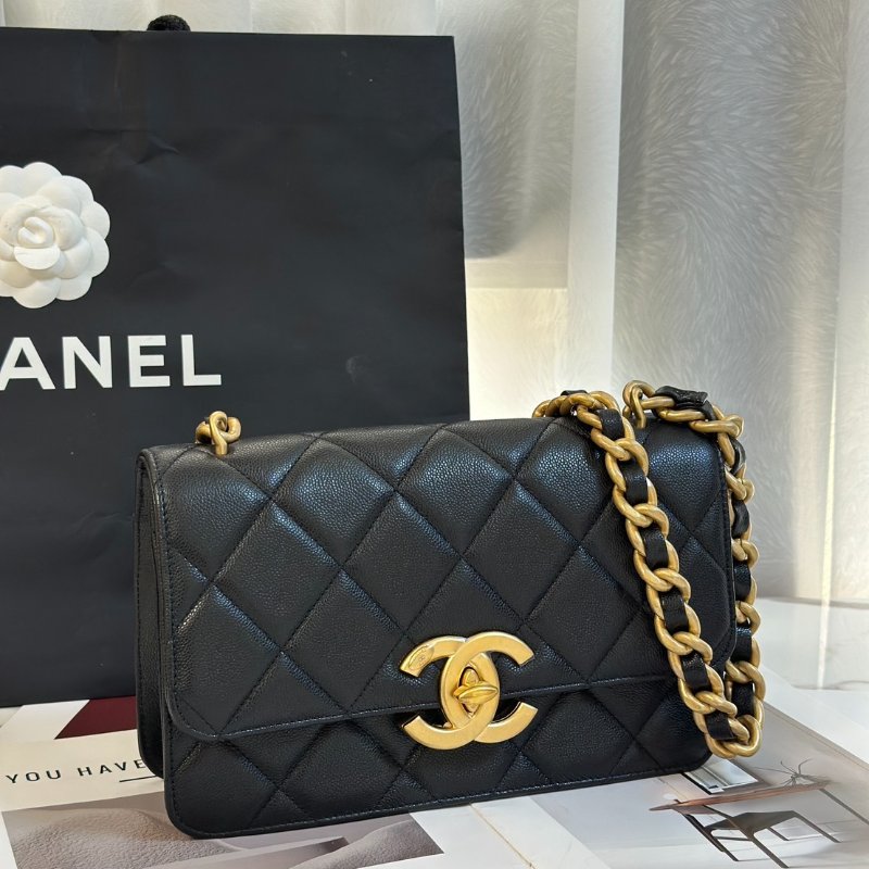 CHANEL 24A大雙C粒面牛皮口蓋包 - 黑金-2