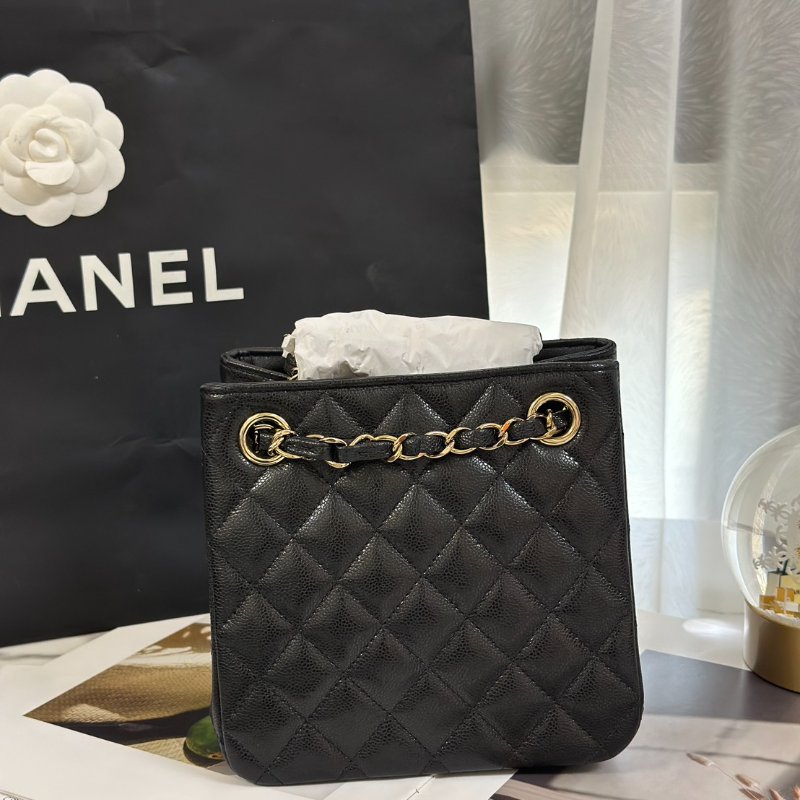 CHANEL Mini tote粒面牛皮水桶包 - 黑金-2