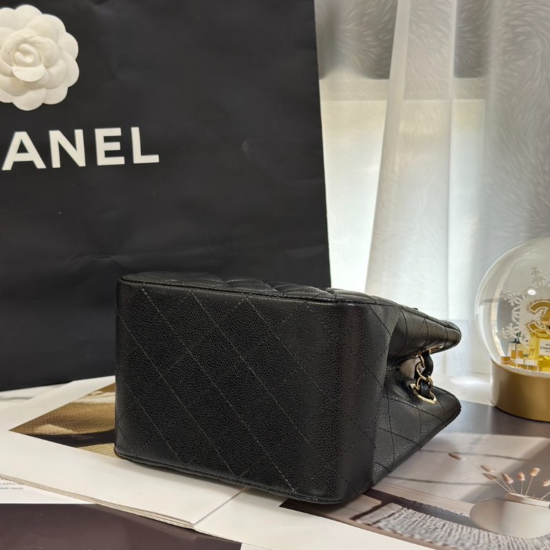 CHANEL Mini tote粒面牛皮水桶包 - 黑金-3
