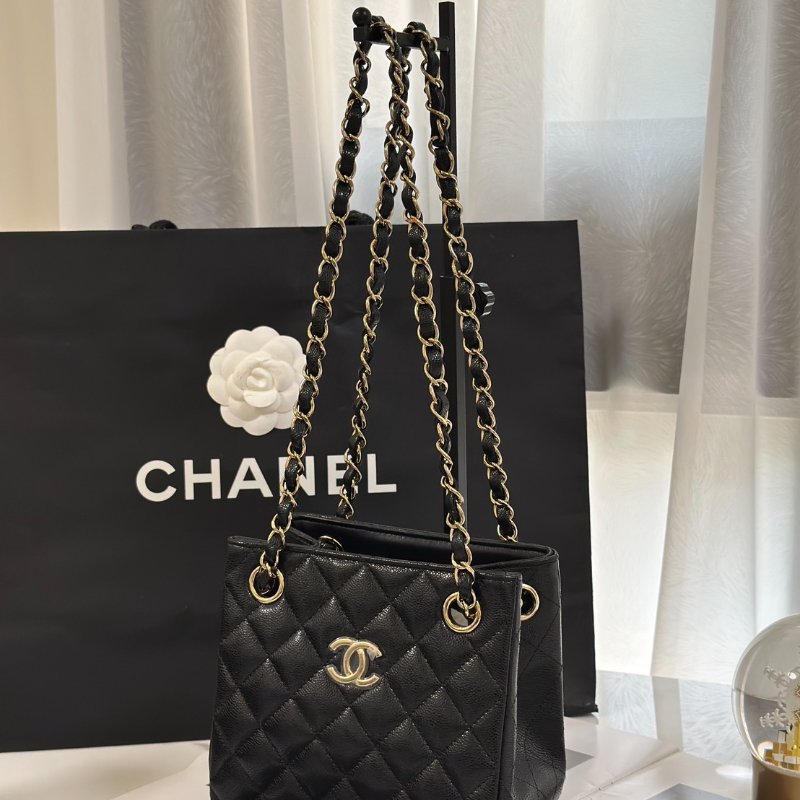 CHANEL Mini tote粒面牛皮水桶包 - 黑金-5