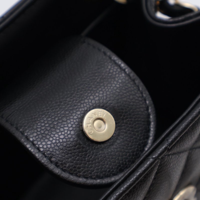 CHANEL Mini tote粒面牛皮水桶包 - 黑金-5