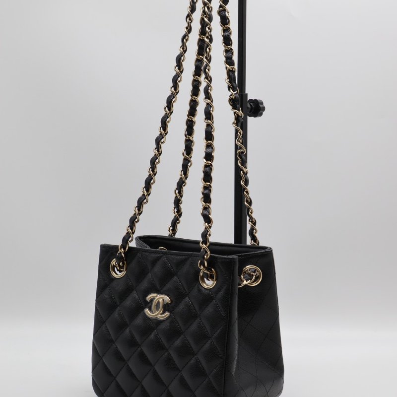 CHANEL Mini tote粒面牛皮水桶包 - 黑金-13
