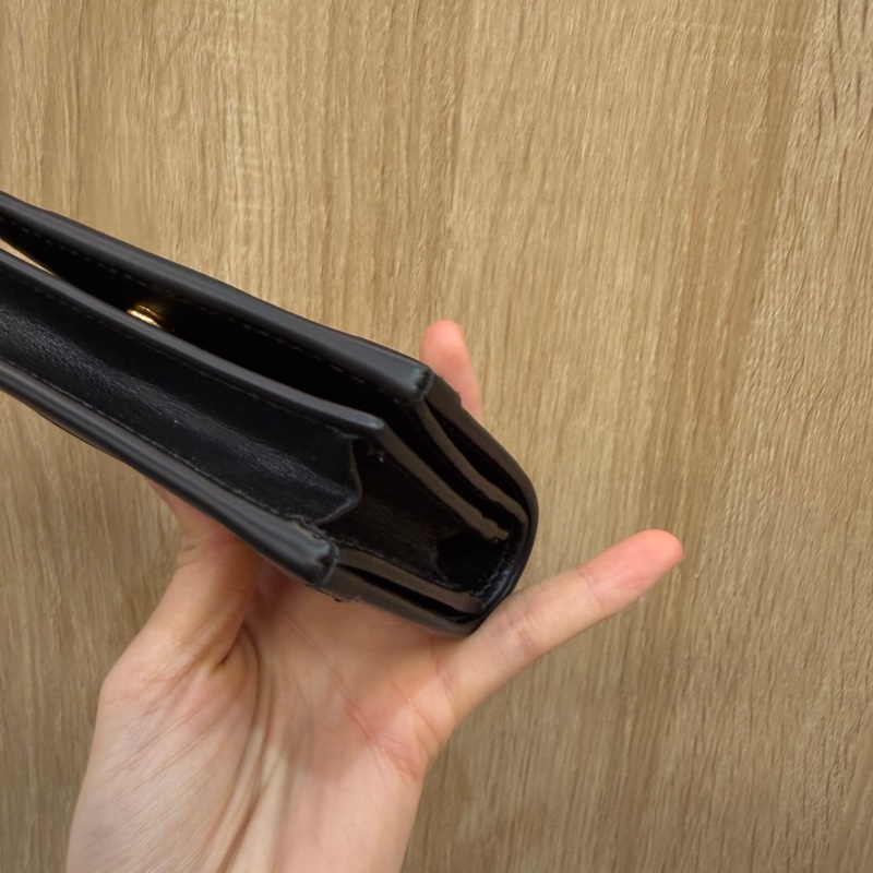 Gucci 黑牛皮壓紋Matelasse金釦mini短夾-8