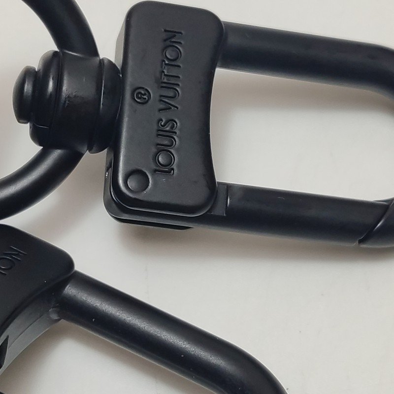 Louis Vuitton(LV)SoftTrunk牛皮老花鉚釘包角斜挎包單肩包-12