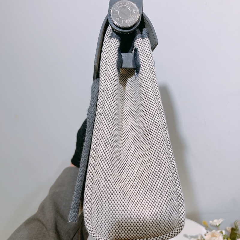TW4642 HERMES 愛馬仕迷你翻蓋式肩帶包包MINI HERBAG CANVAS-7