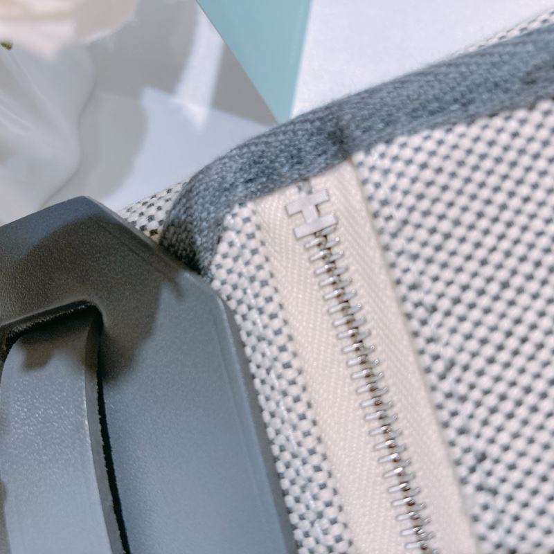 TW4642 HERMES 愛馬仕迷你翻蓋式肩帶包包MINI HERBAG CANVAS-19