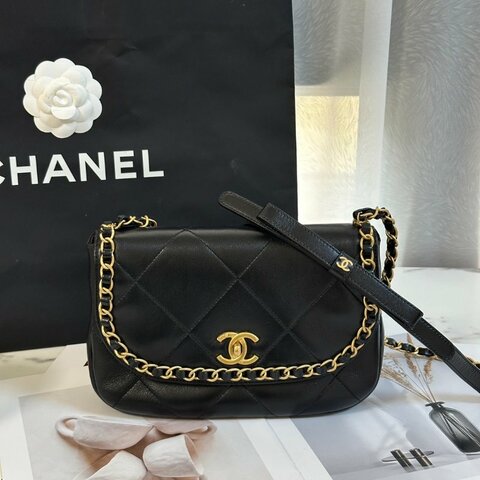 CHANEL 25P皮穿鍊滾邊口蓋包 - 黑金