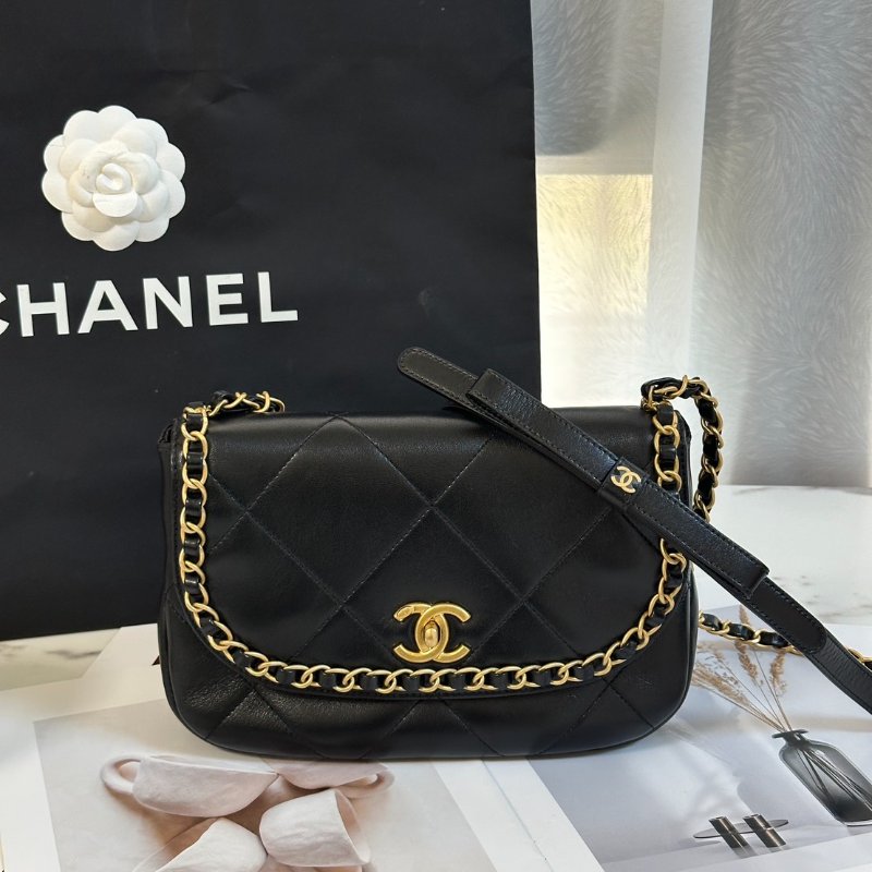 CHANEL 25P皮穿鍊滾邊口蓋包 - 黑金-0
