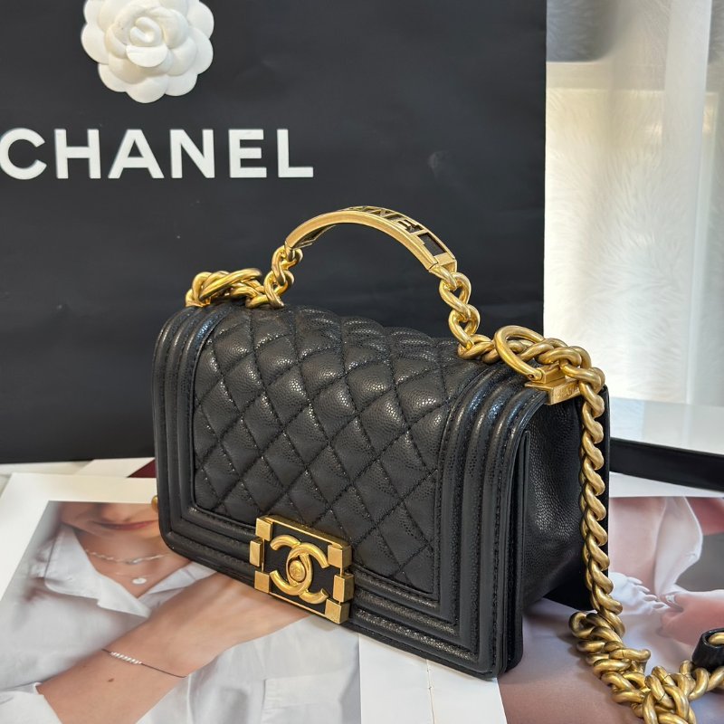 CHANEL 23B Handle boy 20  - 黑金-2