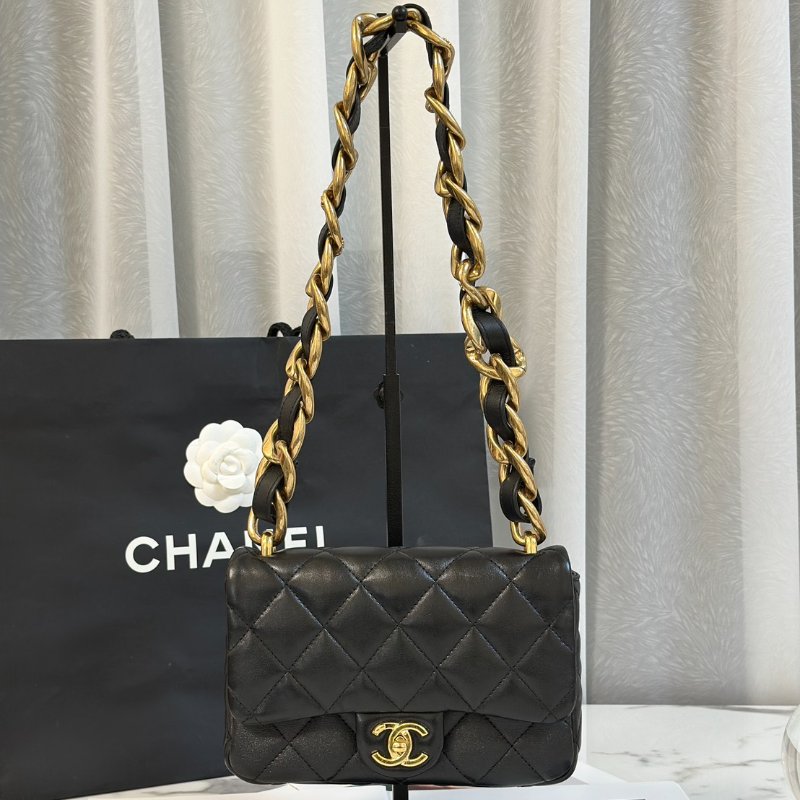 CHANEL 23P羊皮粗鍊單肩包 - 黑金-0