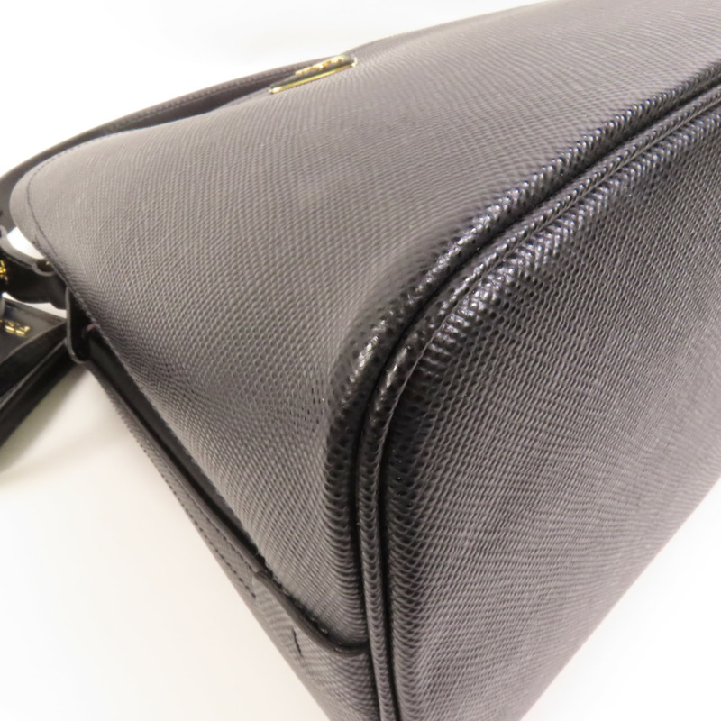 PRADA Saffiano皮革Shoulder Bag金扣手挽肩背兩用袋-17