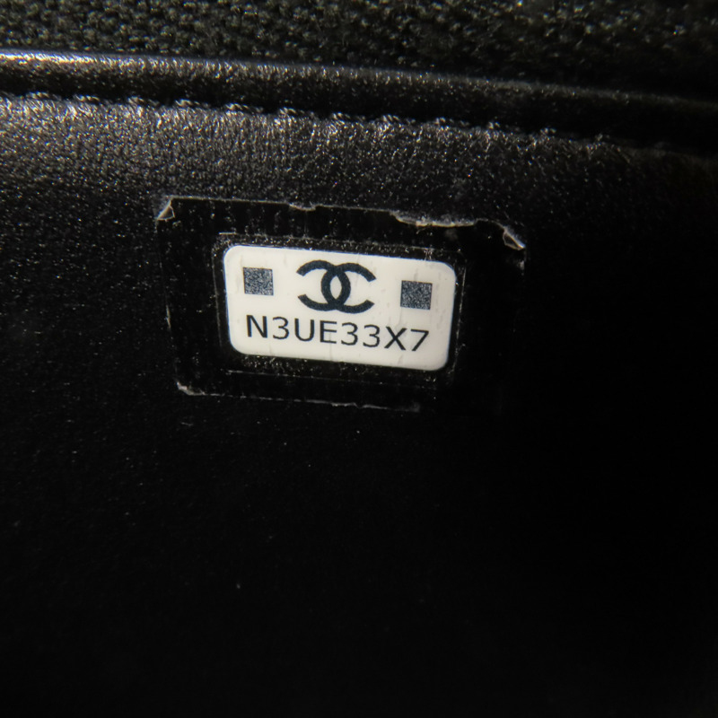 CHANEL 牛皮皮革Vanity Case金扣鏈帶肩背袋-8